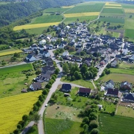 Im Tal Der Loreley Lierschied Exterior foto